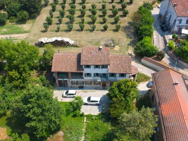 casa indipendente in vendita a San Damiano d'Asti in zona San Giulio