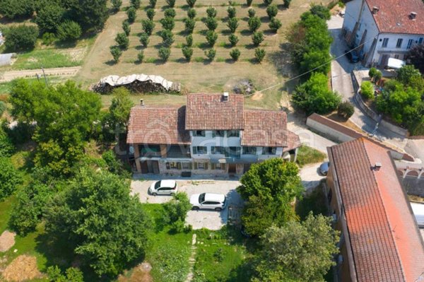 casa indipendente in vendita a San Damiano d'Asti in zona San Giulio