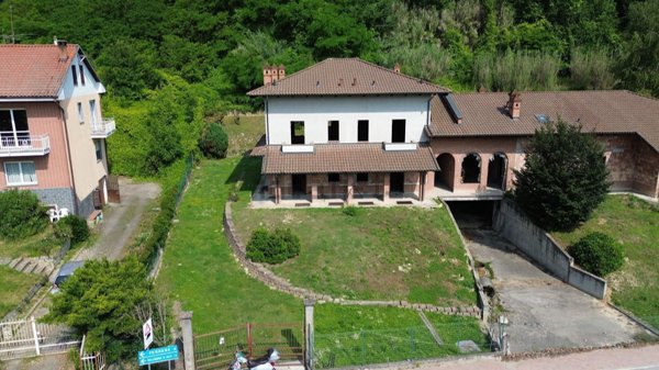 casa indipendente in vendita a San Damiano d'Asti in zona San Pietro