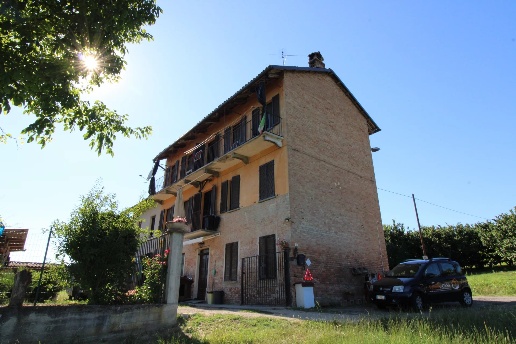 casa indipendente in vendita a San Damiano d'Asti in zona Vascagliana