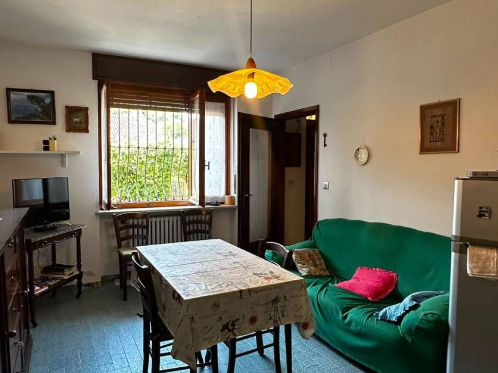 casa indipendente in vendita a San Damiano d'Asti in zona San Pietro