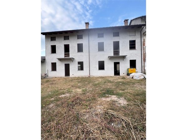 casa indipendente in vendita a San Damiano d'Asti in zona Vascagliana