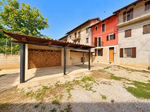 casa indipendente in vendita a San Damiano d'Asti in zona San Pietro