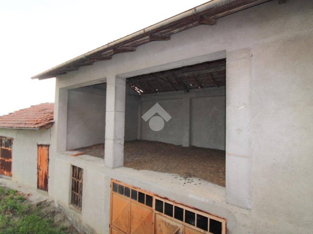 casa indipendente in vendita a San Giorgio Scarampi