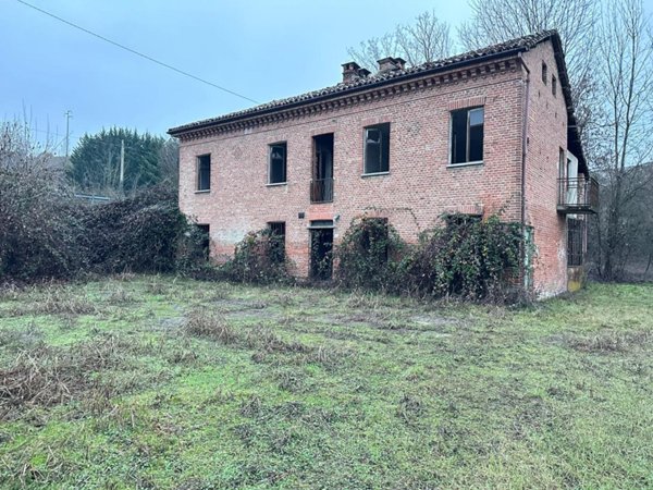 ufficio in vendita a San Martino Alfieri