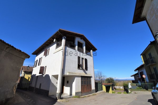 casa indipendente in vendita a San Martino Alfieri