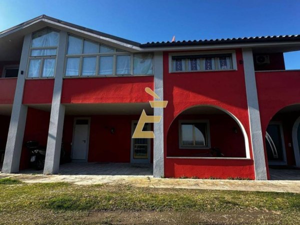 casa semindipendente in vendita a San Martino Alfieri