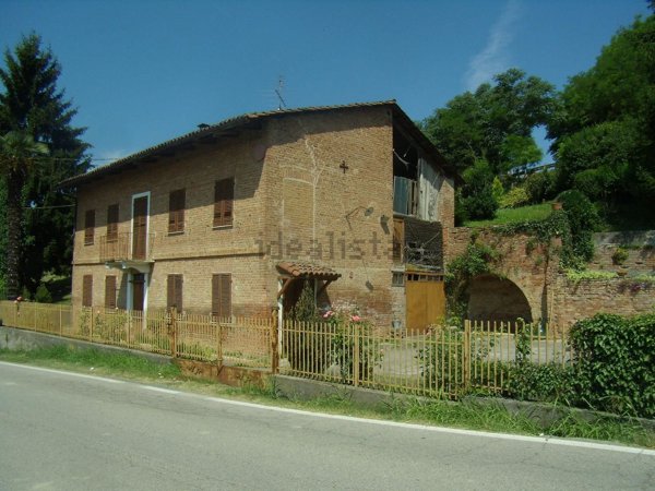 casa indipendente in vendita a San Martino Alfieri