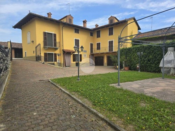 casa indipendente in vendita a San Martino Alfieri