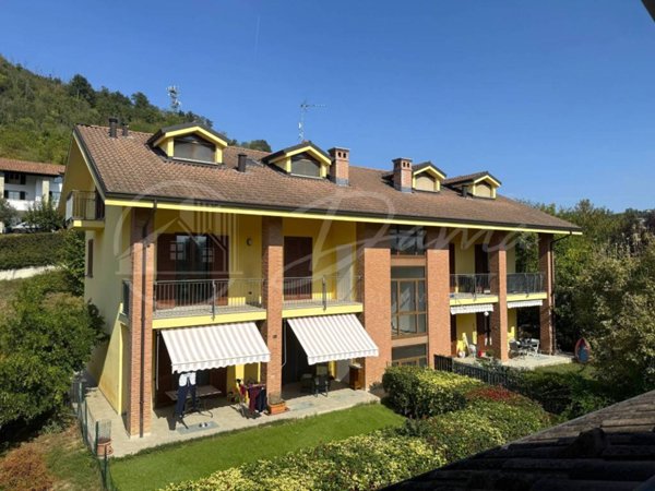 intera palazzina in vendita a San Marzano Oliveto