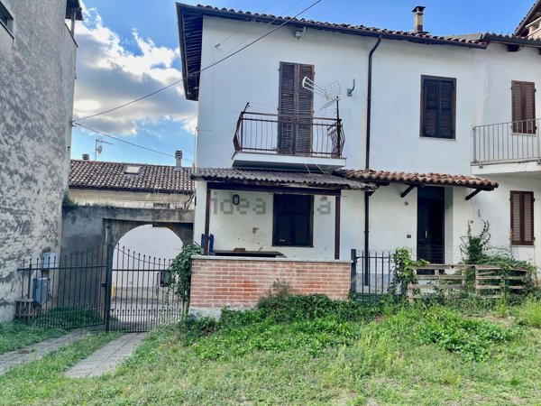 casa indipendente in vendita a San Marzano Oliveto