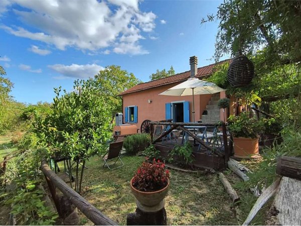 casa indipendente in vendita a San Marzano Oliveto