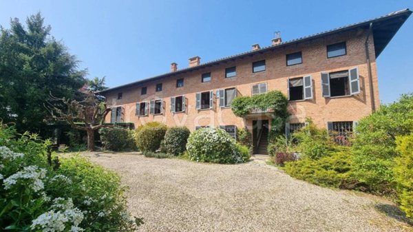 casa indipendente in vendita a San Marzano Oliveto