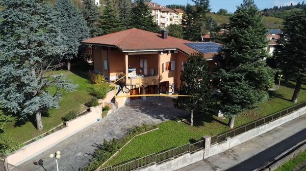 casa indipendente in vendita a San Marzano Oliveto