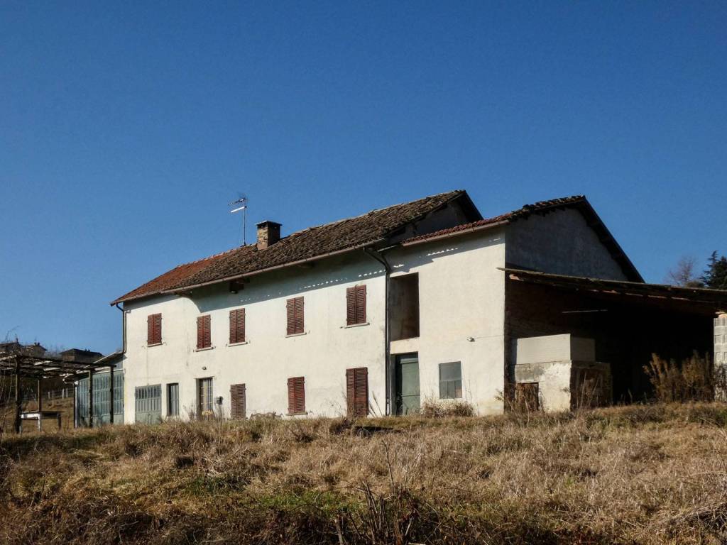 casa indipendente in vendita a San Marzano Oliveto