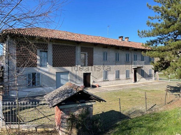casale in vendita a San Marzano Oliveto