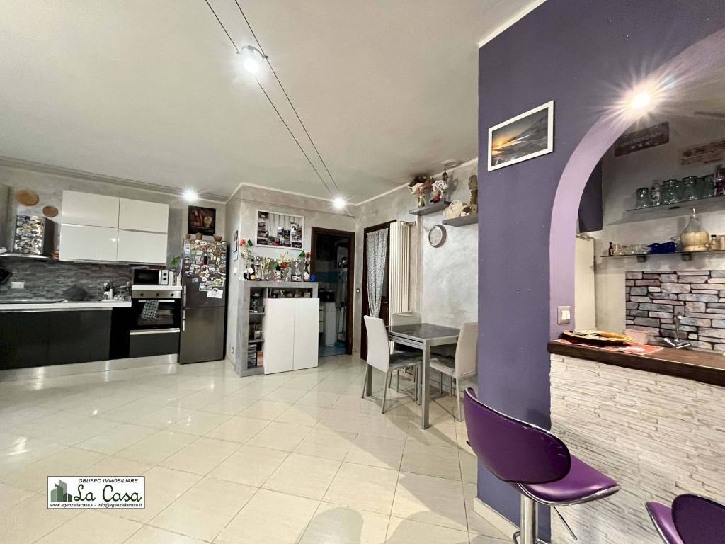 casa indipendente in vendita a San Paolo Solbrito