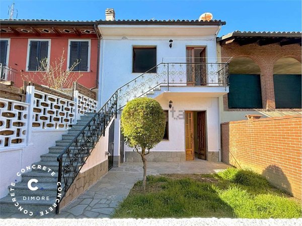 casa indipendente in vendita a San Paolo Solbrito