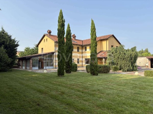 casale in vendita a San Paolo Solbrito