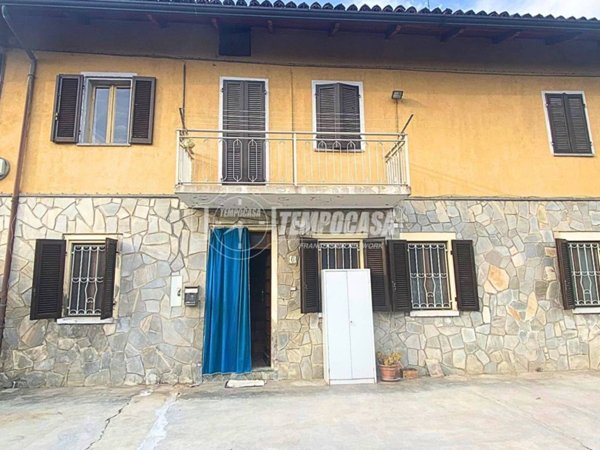 casa indipendente in vendita a San Paolo Solbrito