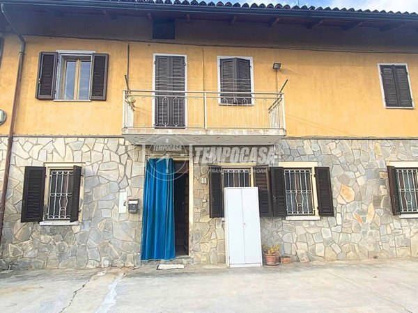 casa indipendente in vendita a San Paolo Solbrito