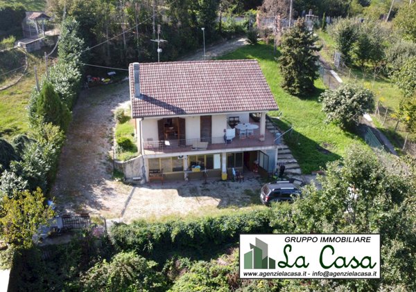 casa indipendente in vendita a San Paolo Solbrito