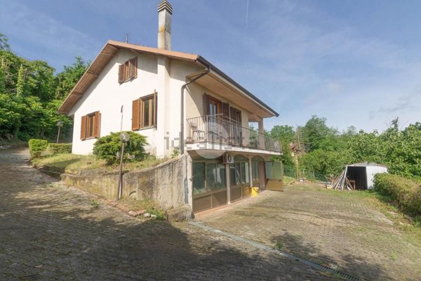 casa indipendente in vendita a San Paolo Solbrito
