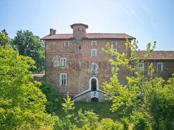 villa in vendita a San Paolo Solbrito