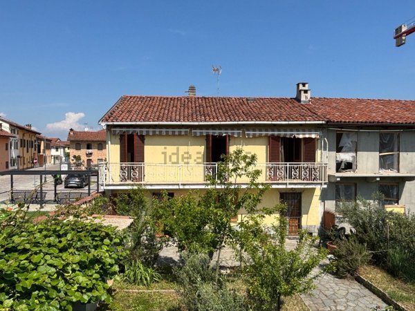 casa indipendente in vendita a San Paolo Solbrito
