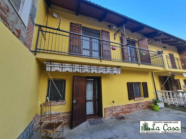 casa indipendente in vendita a San Paolo Solbrito