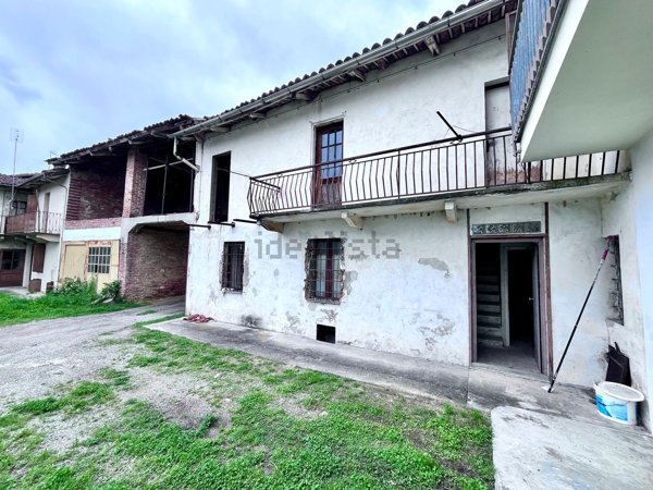 casa indipendente in vendita a Scurzolengo