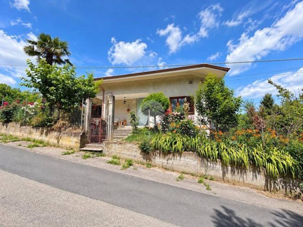 casa indipendente in vendita a Scurzolengo