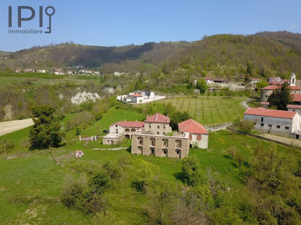 locale di sgombero in vendita a Serole