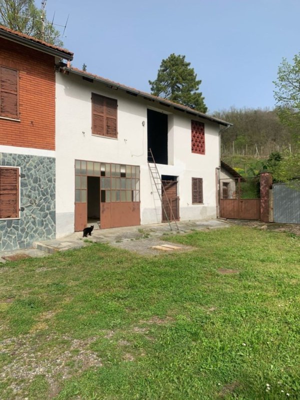 casa indipendente in vendita a Sessame