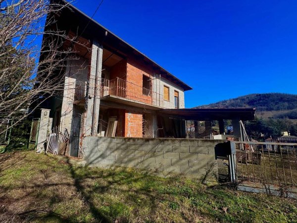 casa indipendente in vendita a Sessame