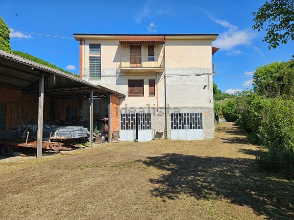casa indipendente in vendita a Sessame