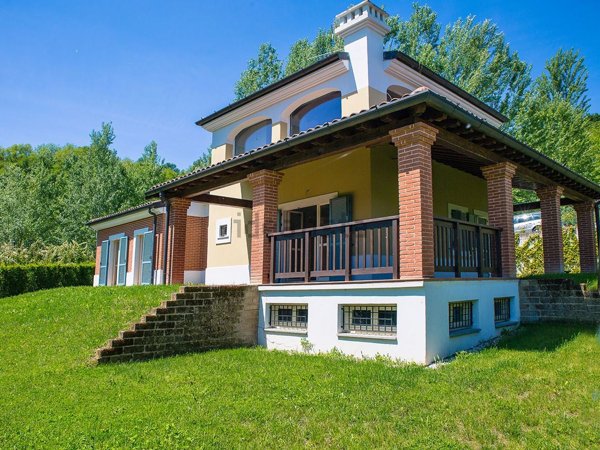 casa indipendente in vendita a Settime