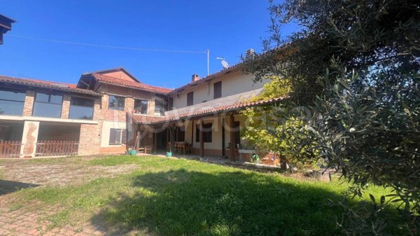 casa indipendente in vendita a Soglio