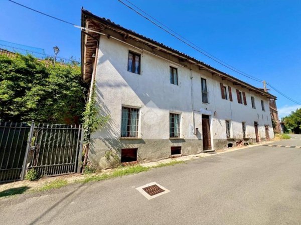 casa indipendente in vendita a Soglio