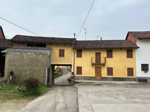 casa indipendente in vendita a Tigliole