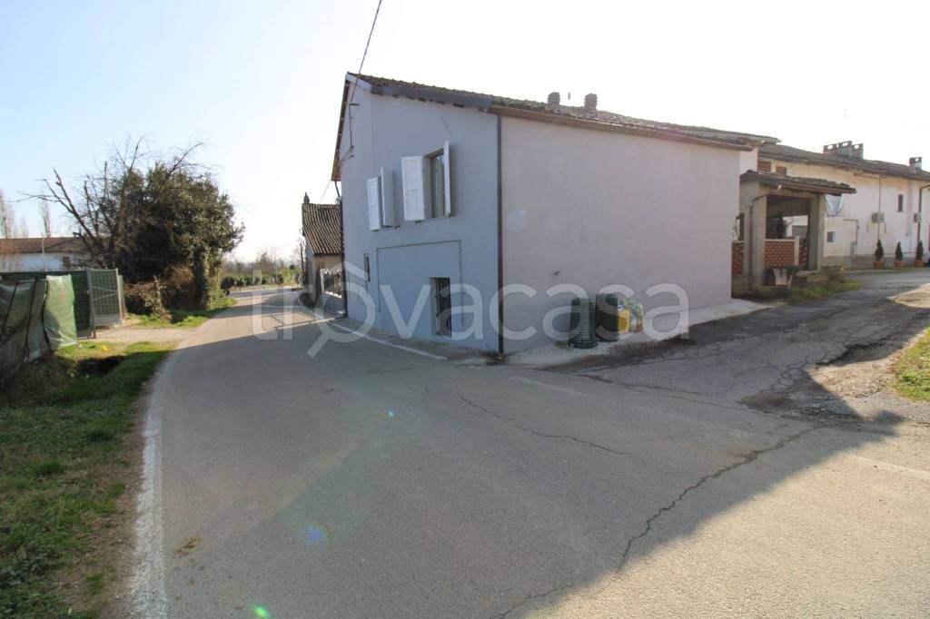 appartamento in vendita a Tigliole in zona Pratomorone