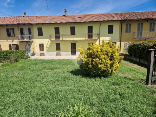 casa indipendente in vendita a Tigliole