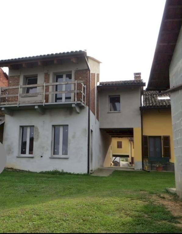 casa indipendente in vendita a Tigliole