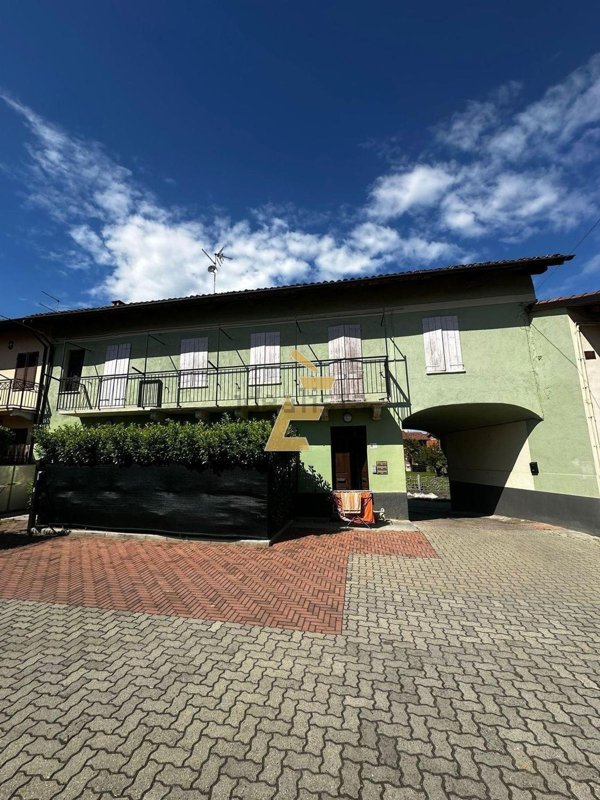 appartamento in vendita a Tigliole in zona Pratomorone
