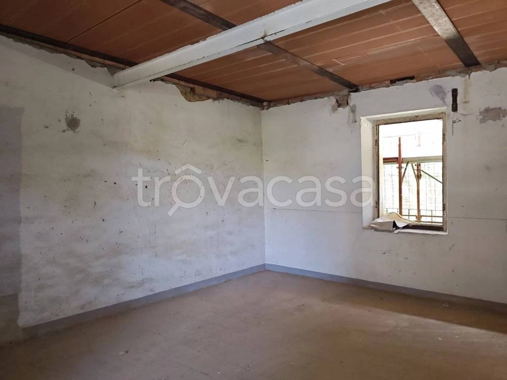 casa indipendente in vendita a Tigliole in zona Pratomorone