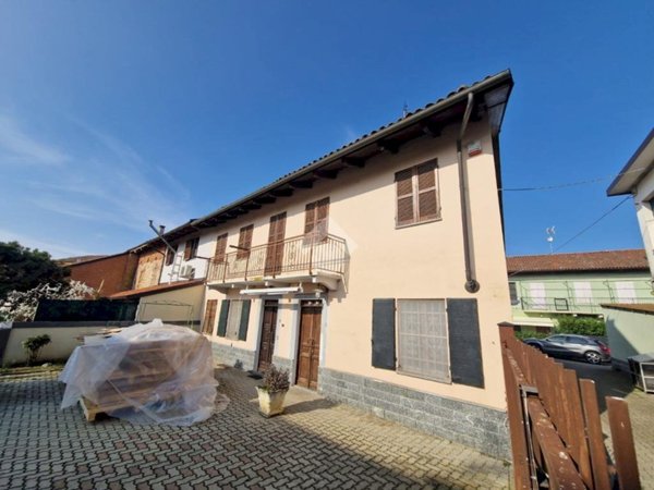 casa indipendente in vendita a Tigliole in zona Pratomorone