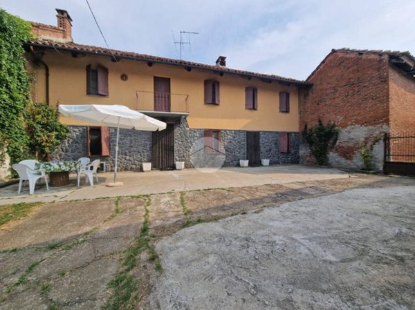 casa indipendente in vendita a Tigliole in zona Pratomorone