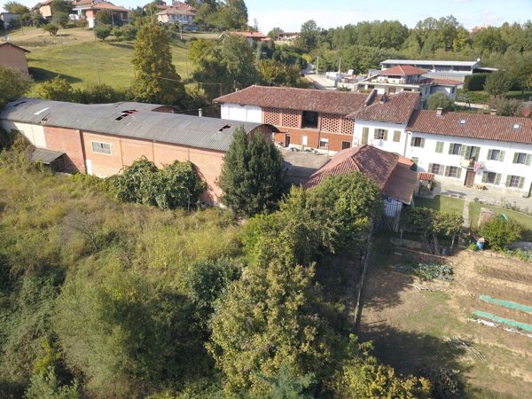 casale in vendita a Tigliole