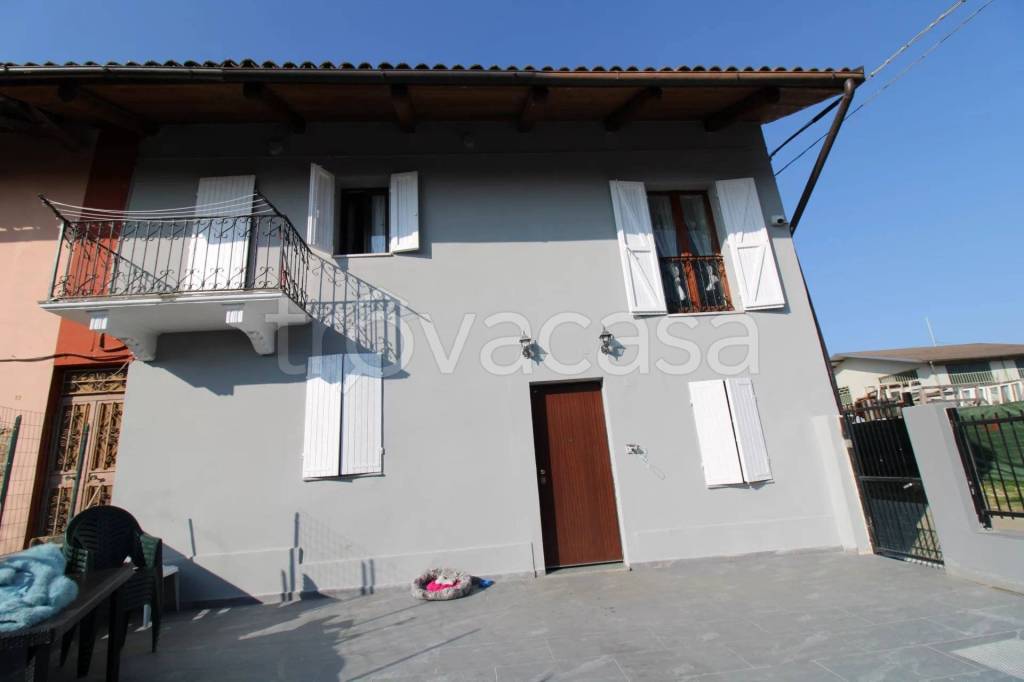 appartamento in vendita a Tigliole in zona Pratomorone