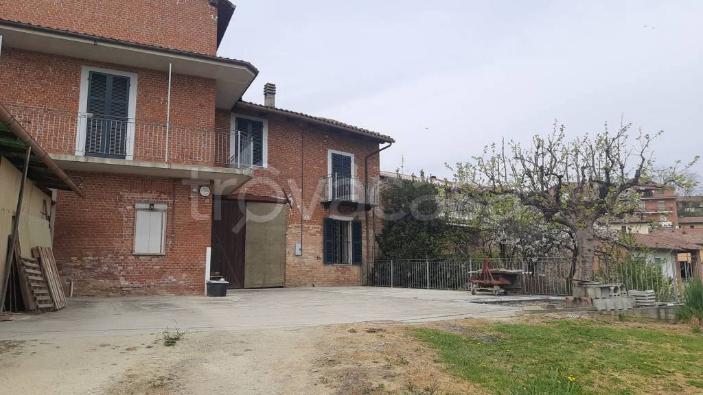casa indipendente in vendita a Tonco